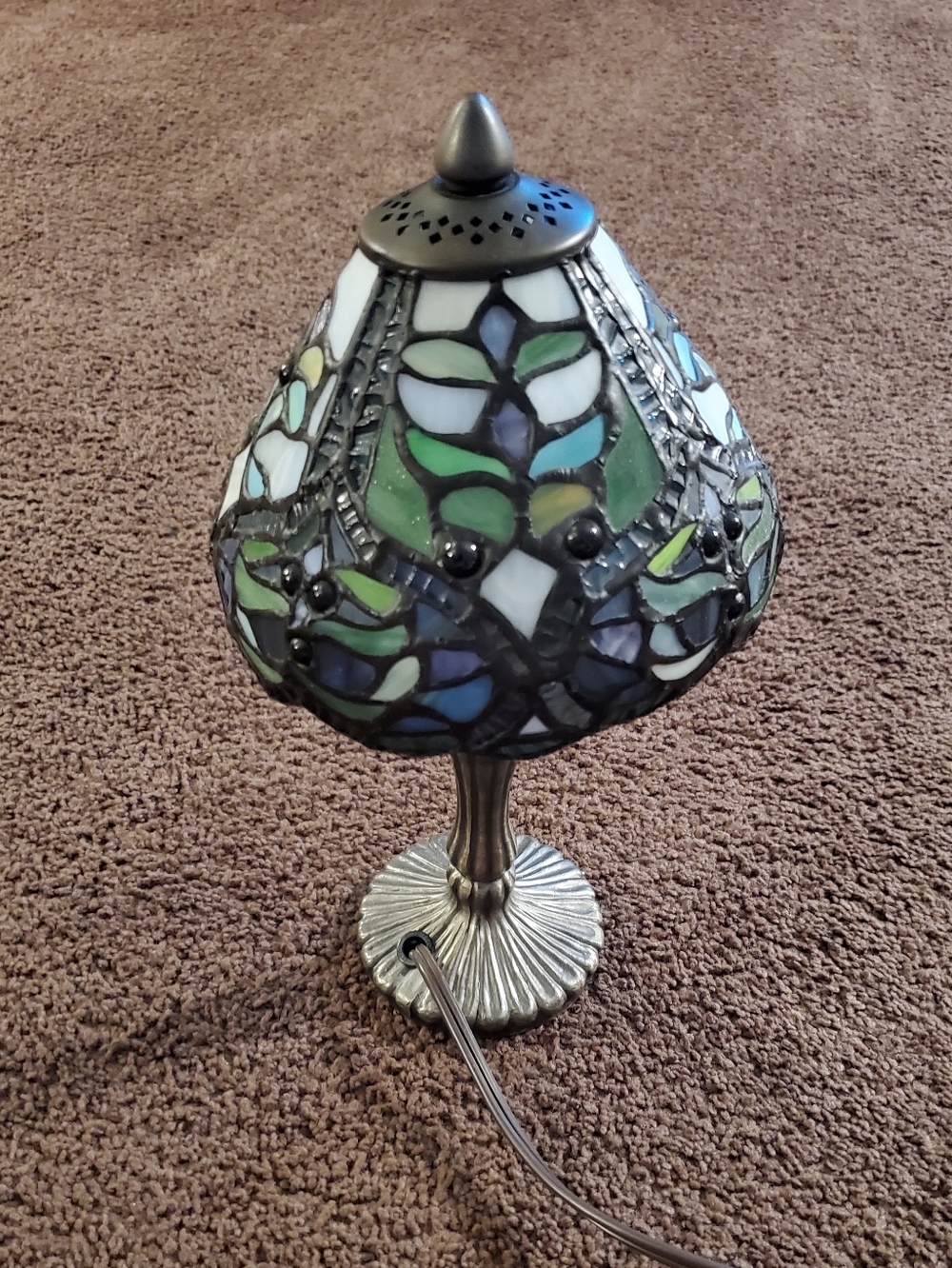 Tiffany-Style Accent Stained Glass Art Nouveau Lamp